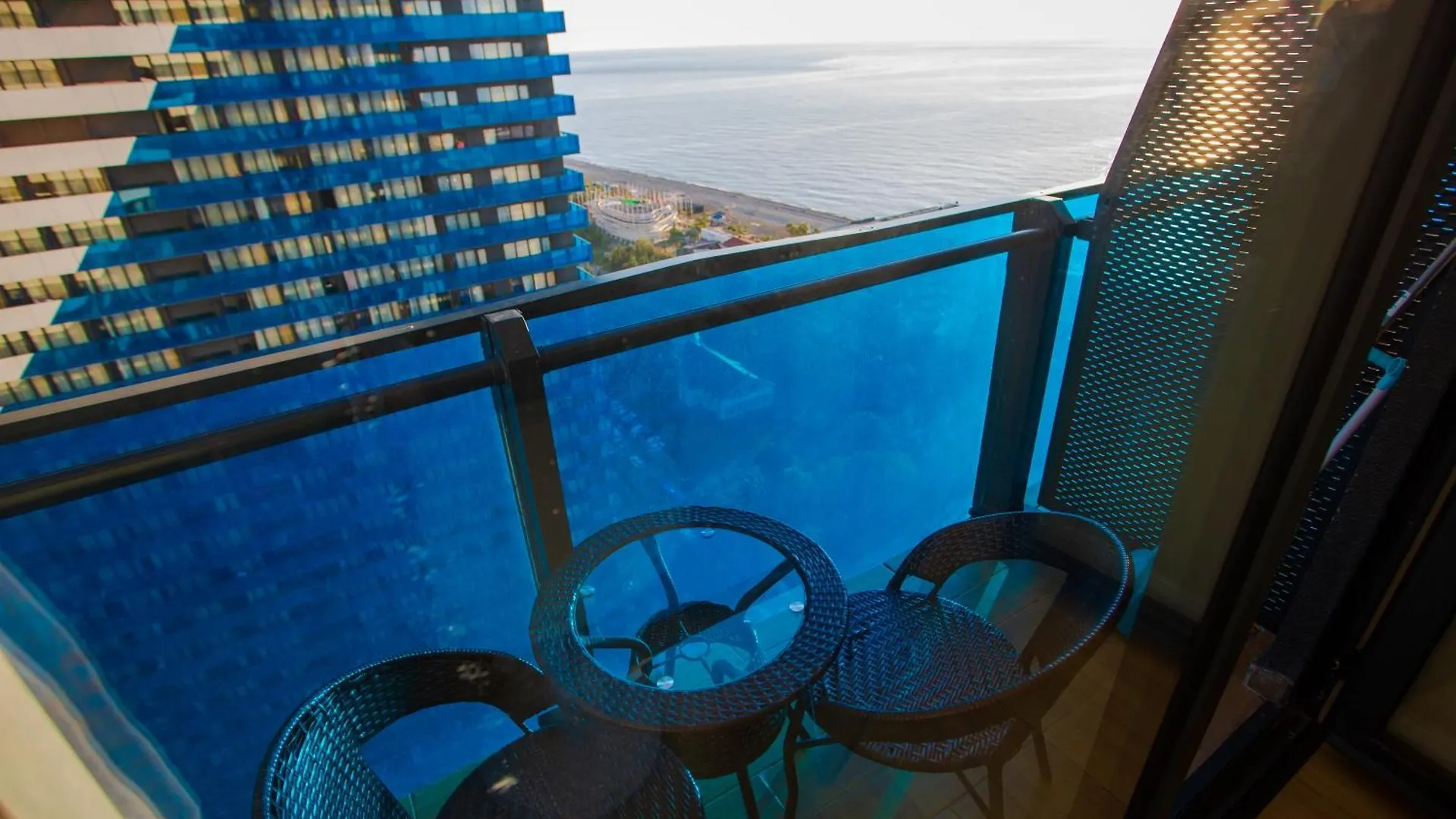 Orbi City Hotel باتومي