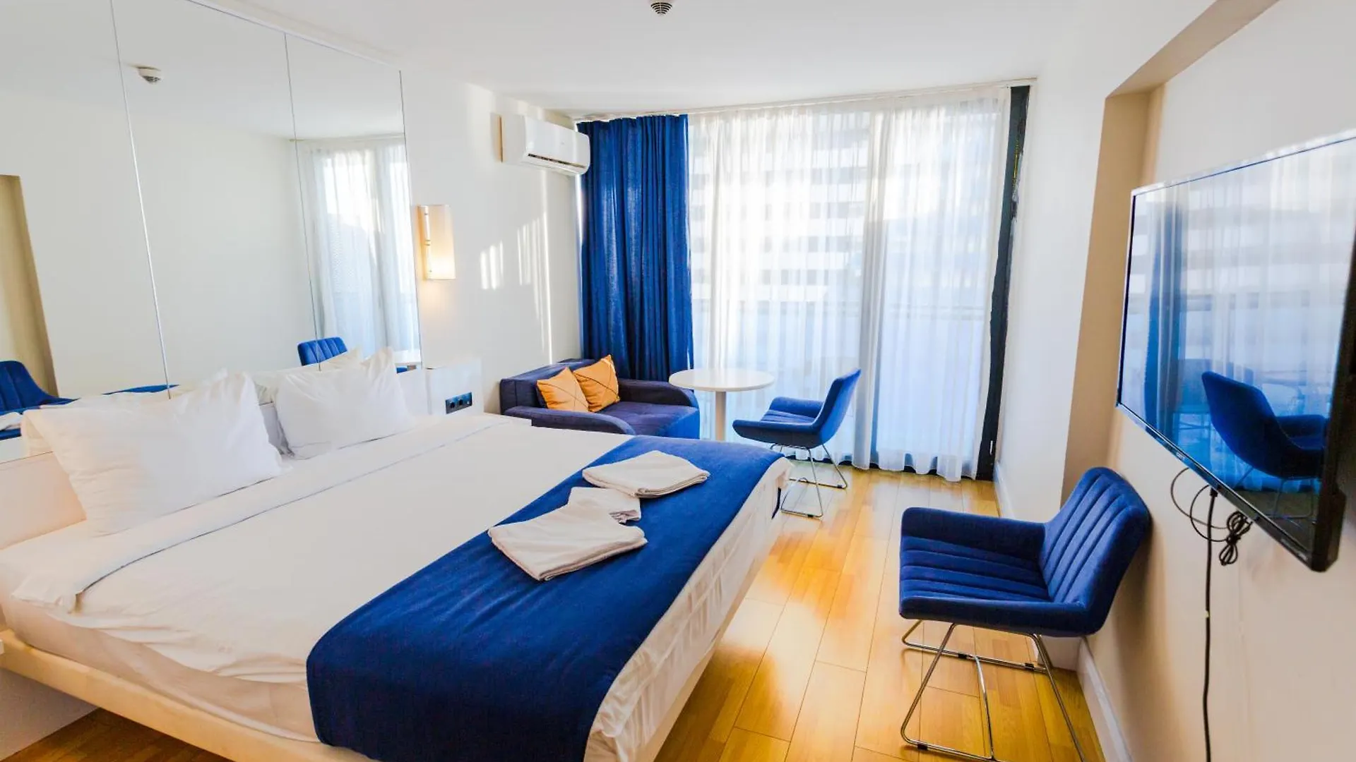 Orbi City Hotel باتومي جورجيا